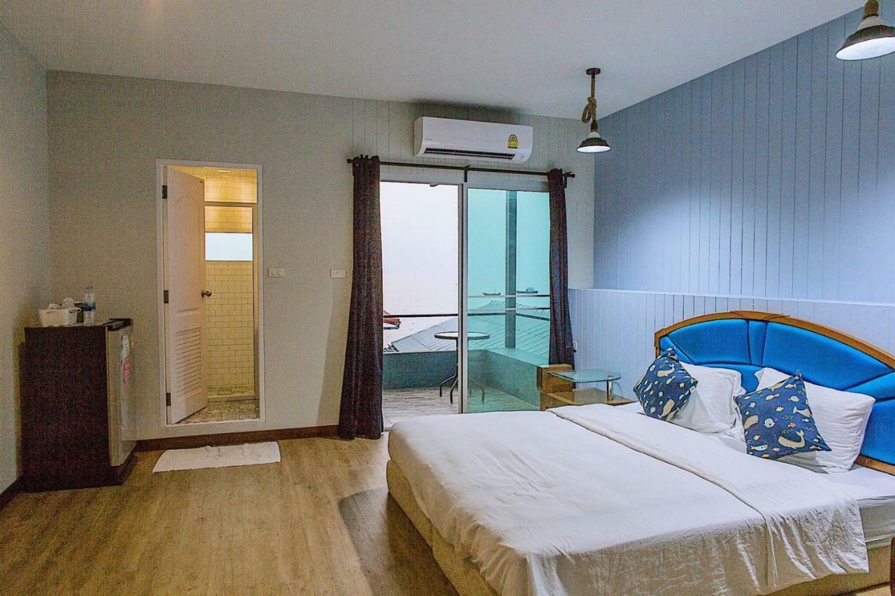 Chill Days @ Koh Larn Hotel Exterior photo